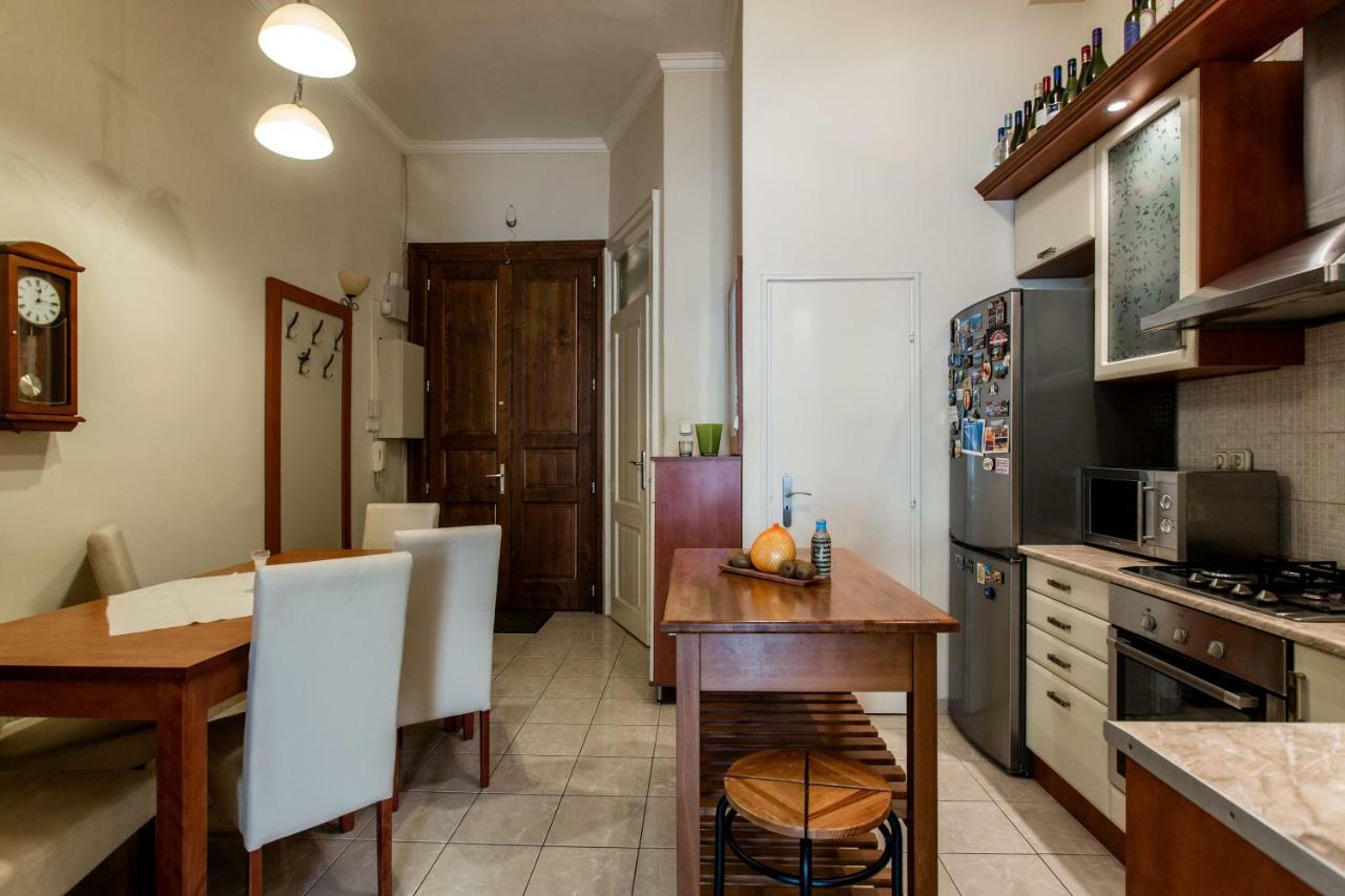 St. Stephen Boulevard Apartment Budapest Exterior photo